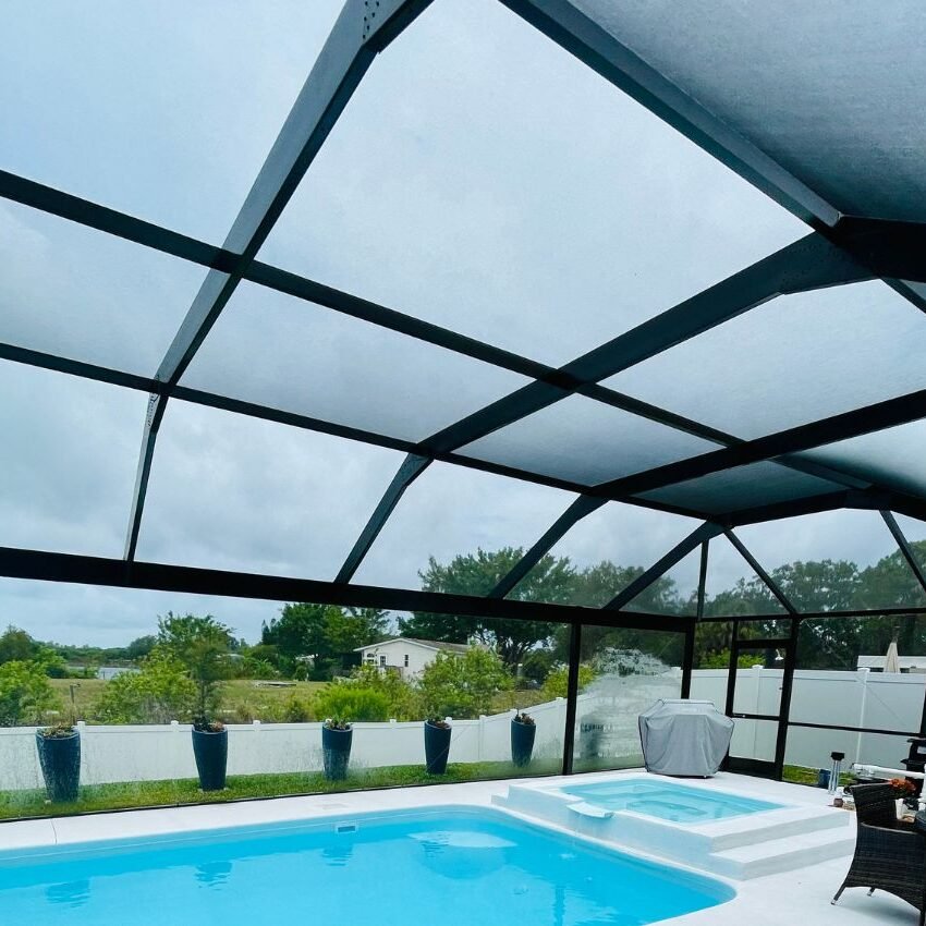 Sun City Center a large pool enclosure